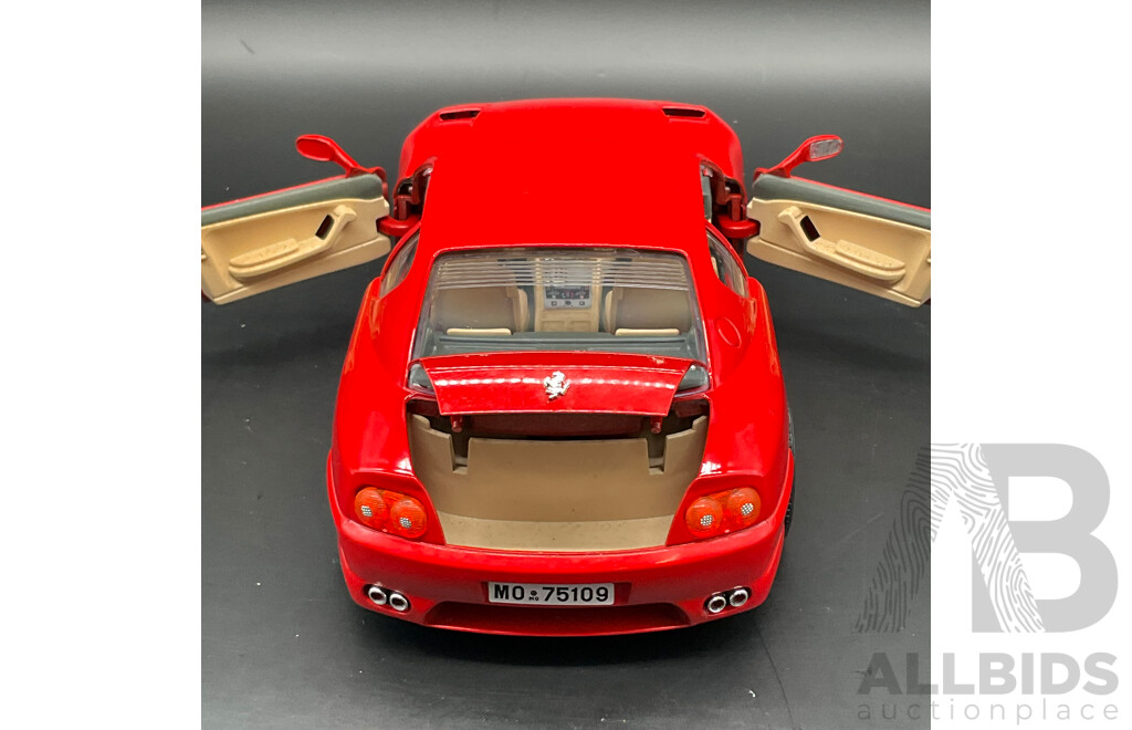 BURAGO Ferrari 456 GT (1992) 1:18 Scale Model Car 3036