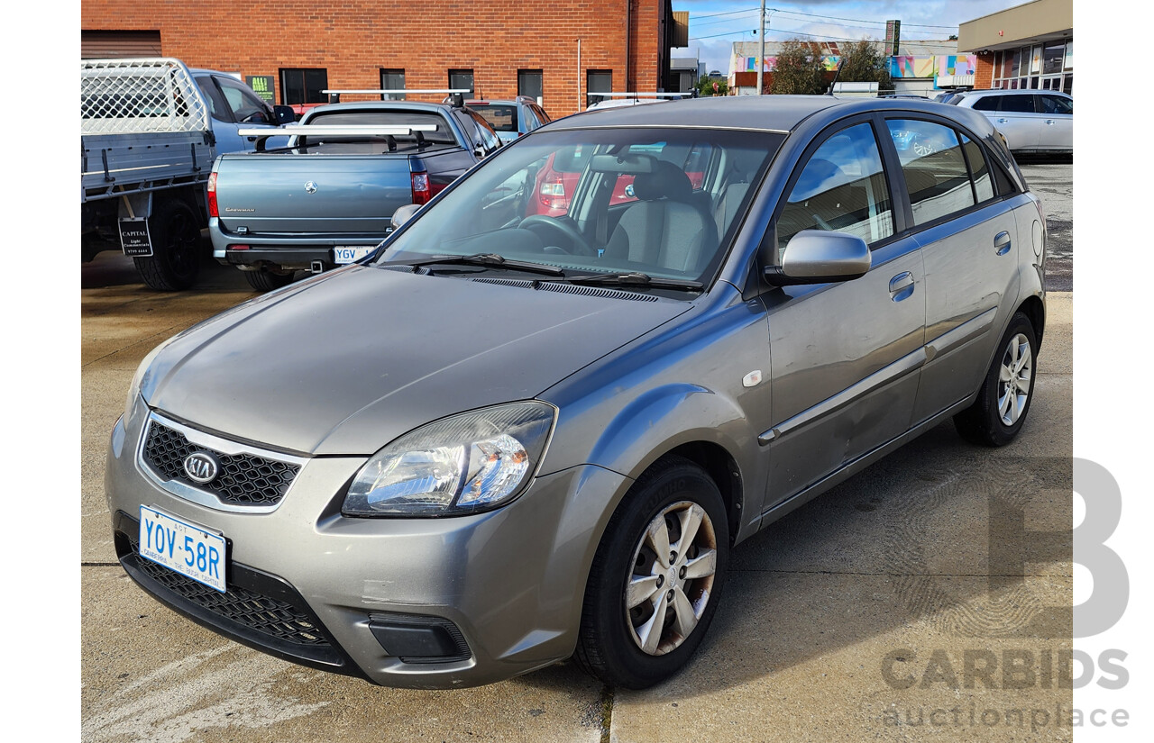 11/2010 Kia RIO S JB MY10 5d Hatchback Grey 1.4L