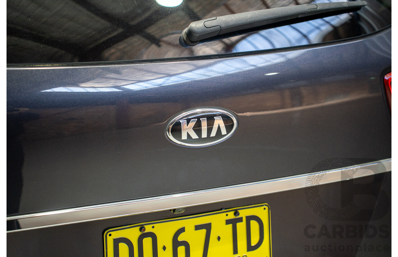 04/2018 Kia Carnival SLi YP PE MY19 4D Wagon Aurora Black Pearl 3.3L