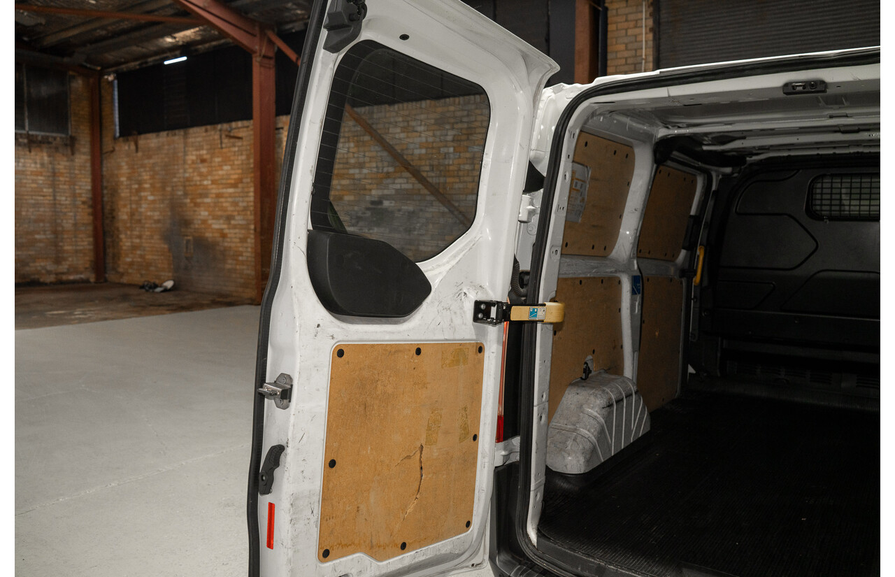 11/2020 Ford Transit Custom 340S (SWB) VN MY21.25 Van White Turbo Diesel 2.0L