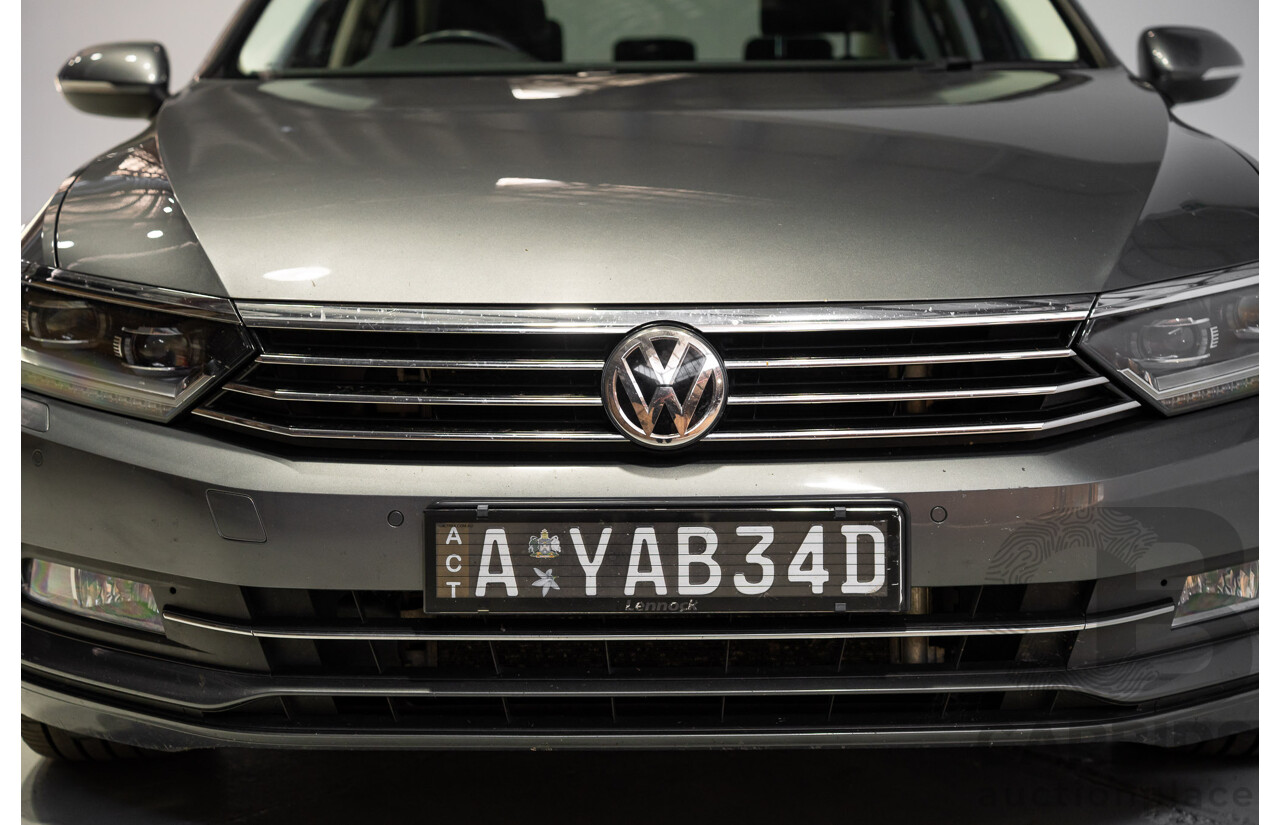 11/2015 Volkswagen Passat 132 Comfortline TSI 3C MY16 4D Sedan Grey Turbo 1.8L