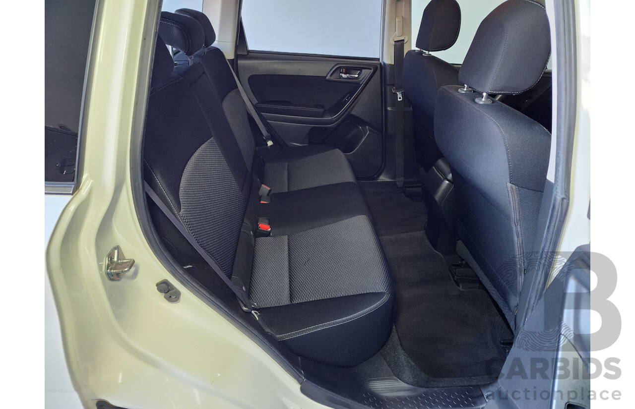 03/2013 Subaru Forester 2.0d-L MY13 4d Wagon White 2.0L