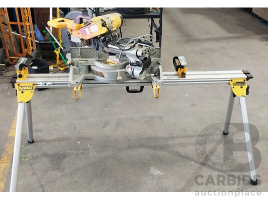 Dewalt DW718-XE Sliding Compound Mitre Saw