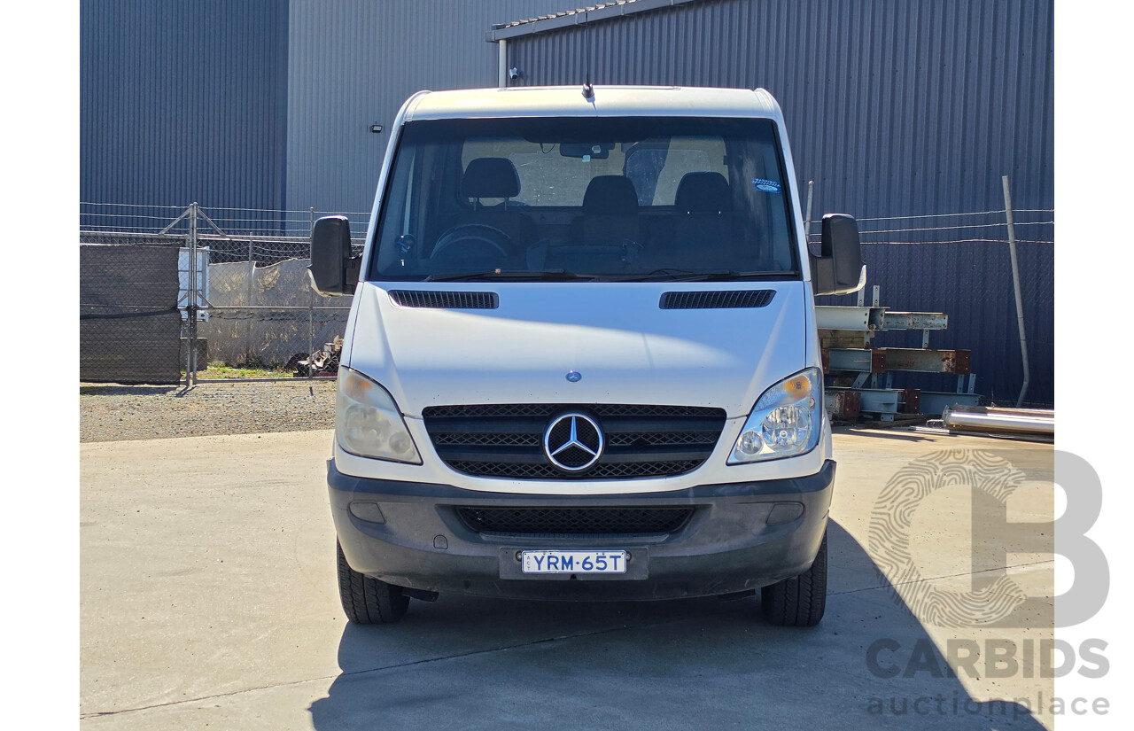02/2011 Mercedes-Benz Sprinter 313 CDI 4D Van White Turbo Diesel 2.1L