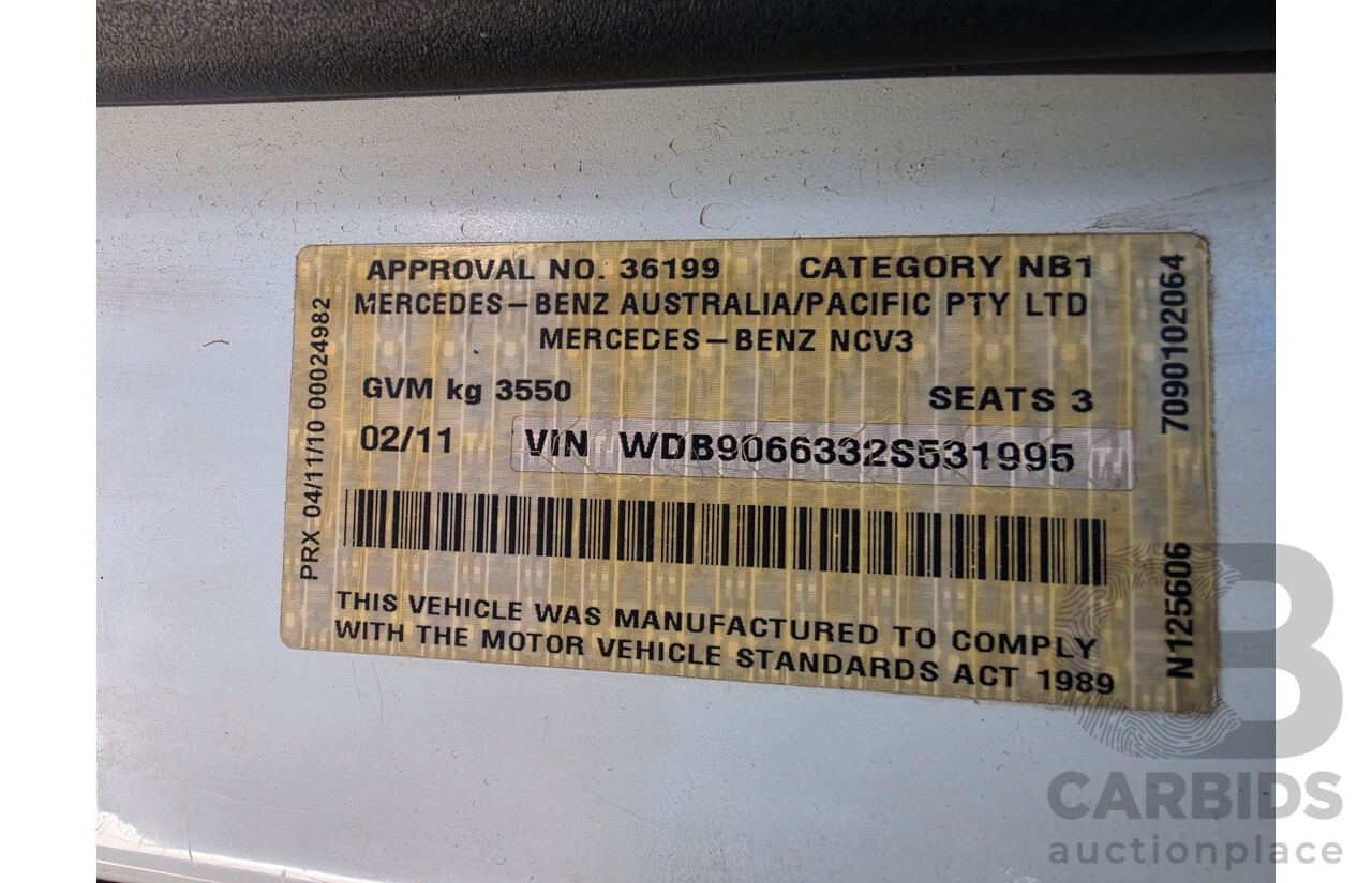 02/2011 Mercedes-Benz Sprinter 313 CDI 4D Van White Turbo Diesel 2.1L