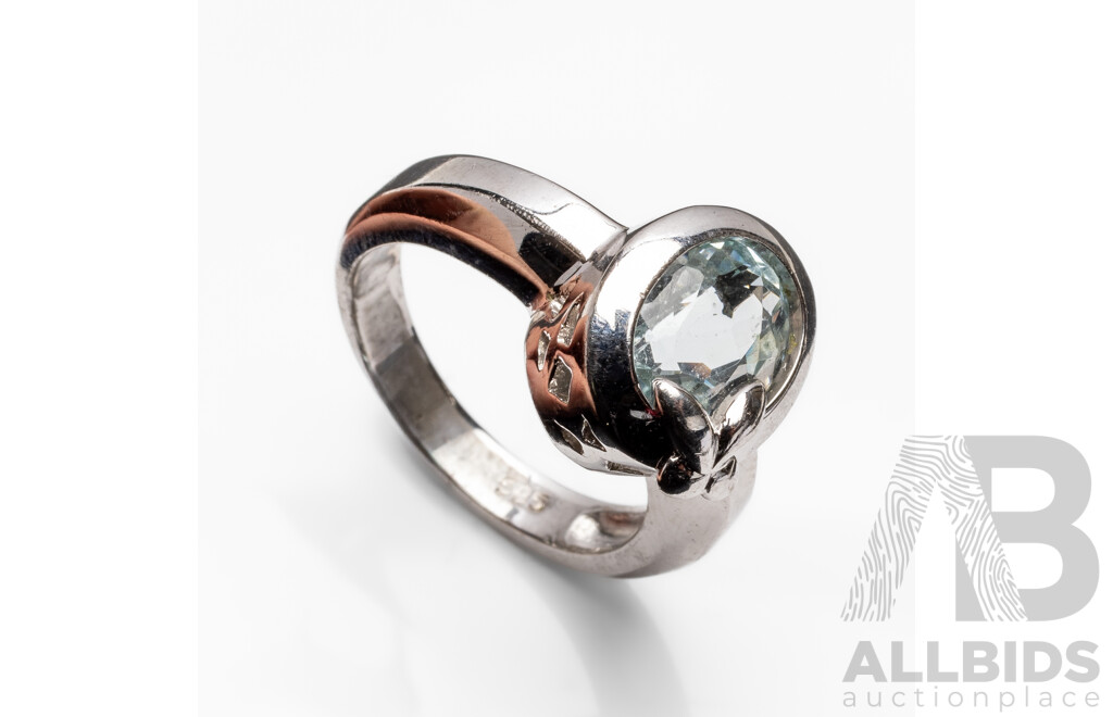 14ct White Gold Dress Ring with Aquamarine - Size N