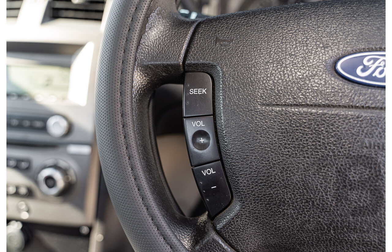 01/2007 Ford Falcon XL (LPG) RWD BF MKII C/Chas Winter White 4.0L