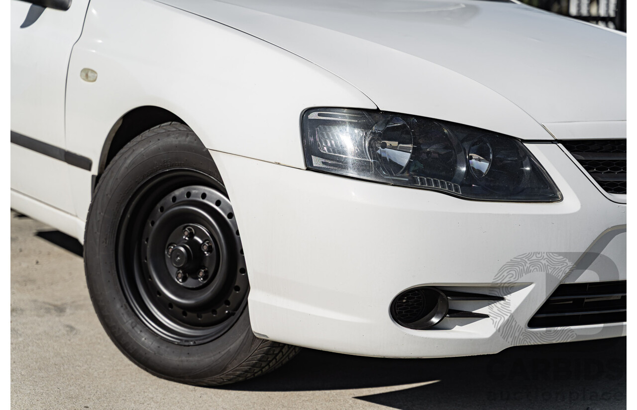 01/2007 Ford Falcon XL (LPG) RWD BF MKII C/Chas Winter White 4.0L