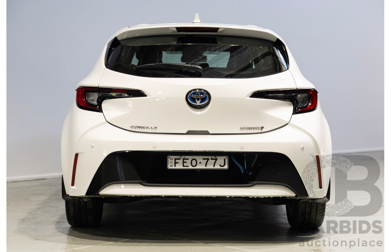 01/2024 Toyota Corolla Ascent Sport Hybrid ZWE219R 5D Hatchback White 1.8L