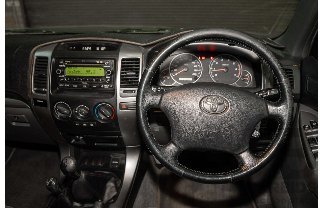 04/2005 Toyota Landcruiser Prado GXL (4x4) GRJ120R 4d Wagon Blue 4.0L V6