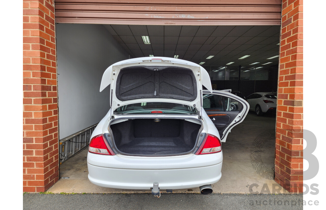07/2000 Ford Fairmont GHIA AUII 4d Sedan White 4.0L