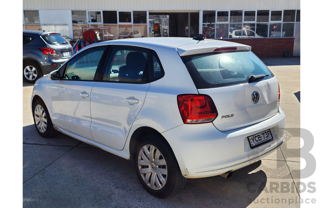 05/2014 Volkswagen Polo Trendline 6R MY14 5d Hatchback White 1.4L