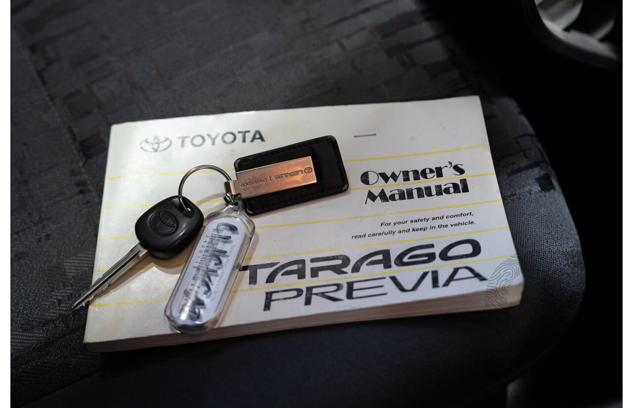 10/2003 Toyota Tarago GLi ACR30R 4d Wagon White 2.4L