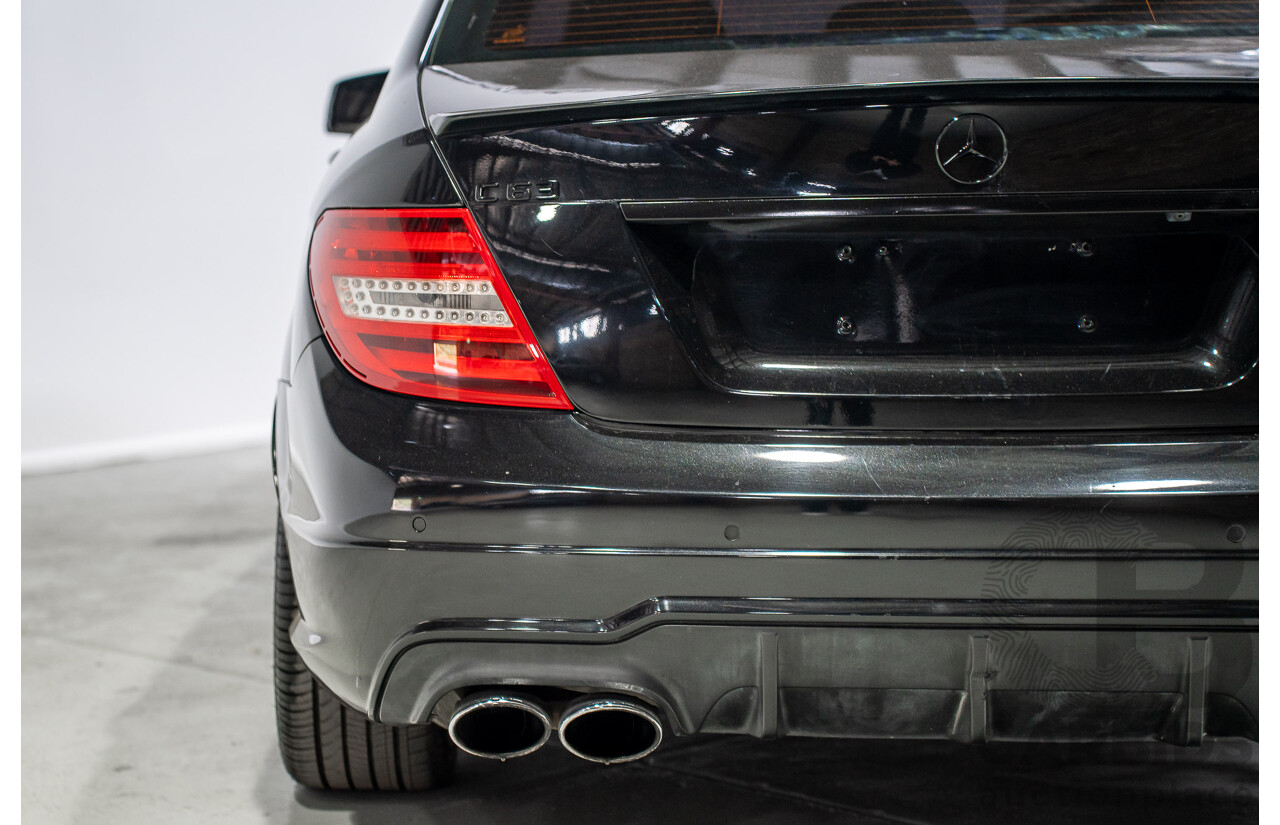 01/2012 Mercedes-Benz C63 AMG W204 MY12 4D Sedan Obsidian Black 6.2L V8