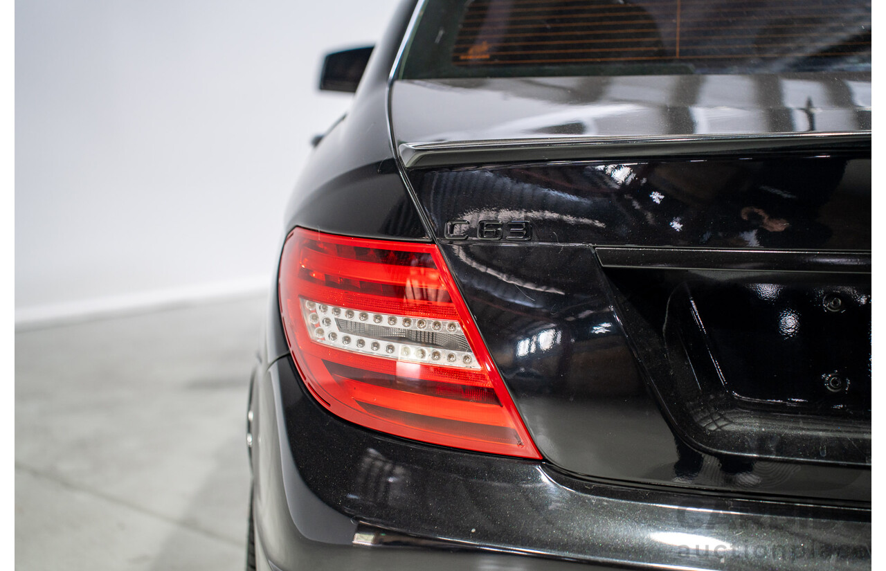 01/2012 Mercedes-Benz C63 AMG W204 MY12 4D Sedan Obsidian Black 6.2L V8