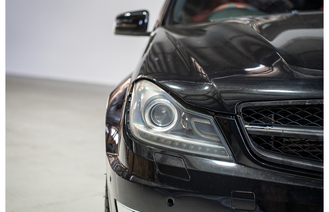 01/2012 Mercedes-Benz C63 AMG W204 MY12 4D Sedan Obsidian Black 6.2L V8