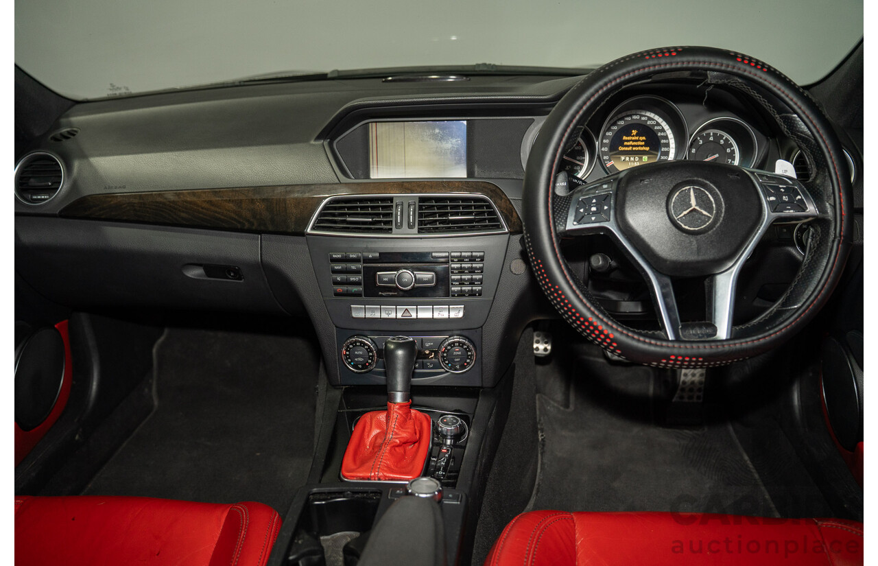 01/2012 Mercedes-Benz C63 AMG W204 MY12 4D Sedan Obsidian Black 6.2L V8