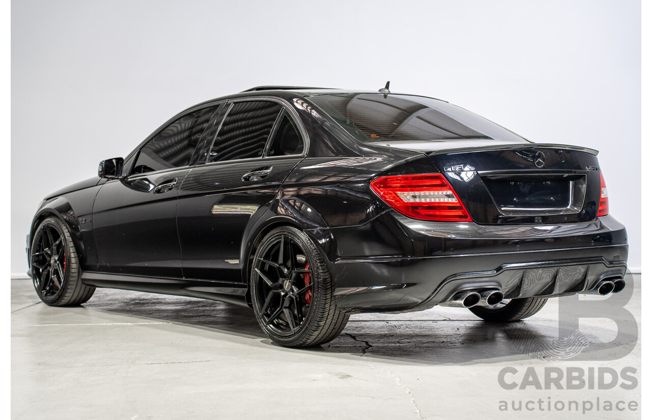 01/2012 Mercedes-Benz C63 AMG W204 MY12 4D Sedan Obsidian Black 6.2L V8