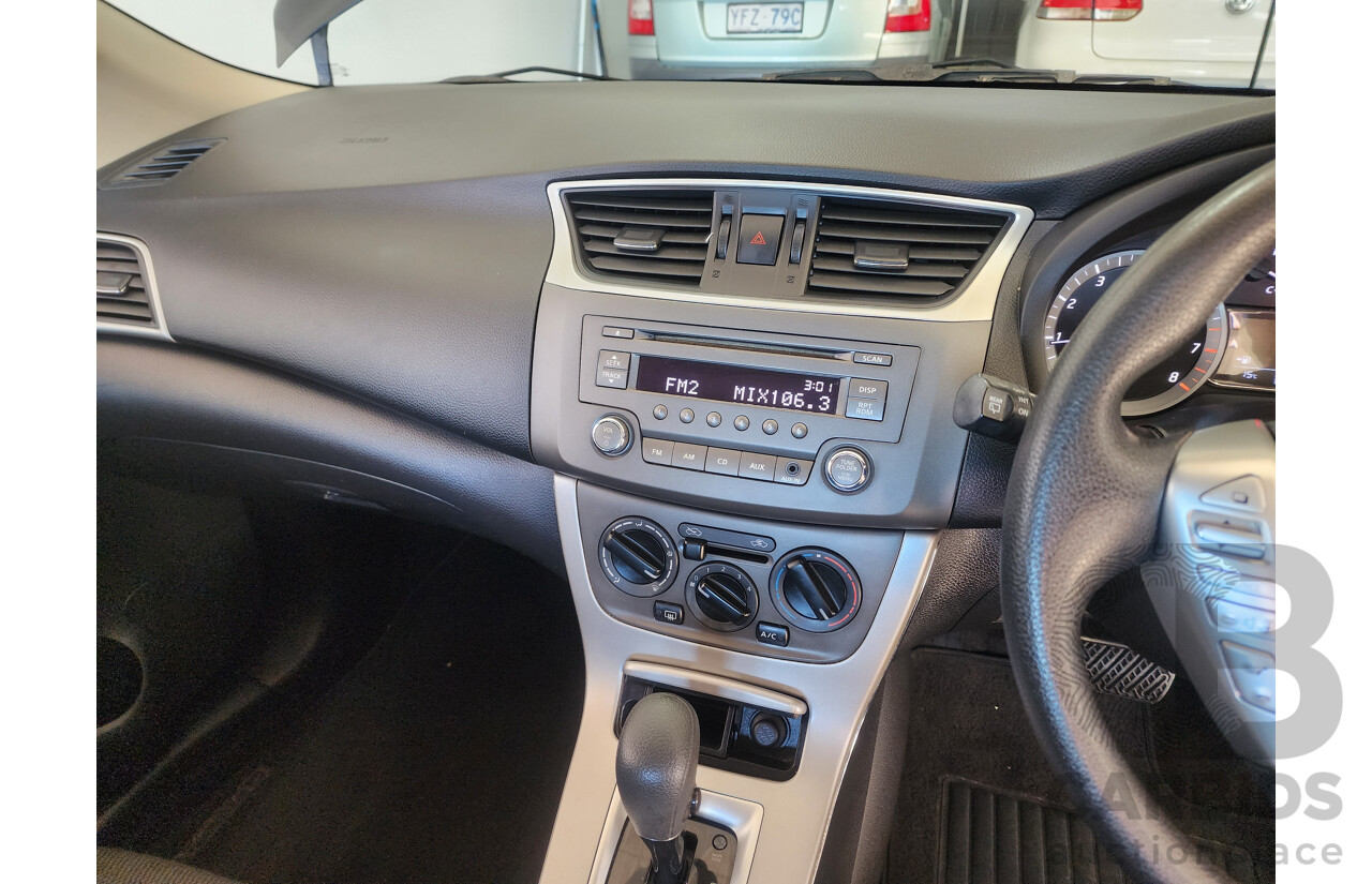 01/2015 Nissan Pulsar ST C12 SERIES 2 5d Hatchback Blue 1.8L