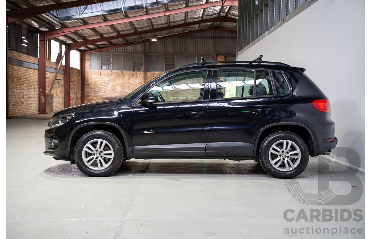 12/2012 Volkswagen Tiguan 103 TDI (AWD) 5NC MY13 4d Wagon Black Turbo Diesel 2.0L