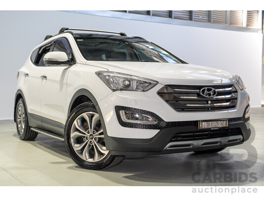 05/2014 Hyundai Santa Fe Highlander CRDi (4x4) DM 4d Wagon Pure White Metallic Turbo Diesel 2.2L