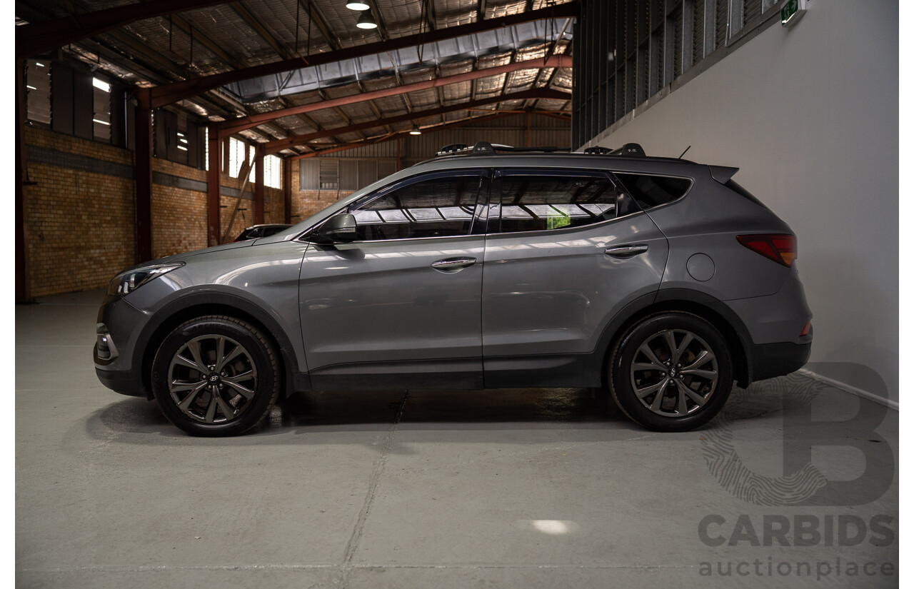 11/2017 Hyundai Santa Fe Active X DM5 MY18 4D Wagon Silver 3.3L - 7 Seater
