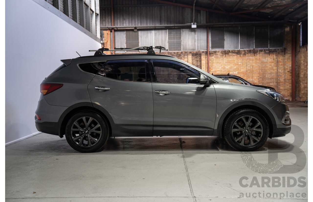 11/2017 Hyundai Santa Fe Active X DM5 MY18 4D Wagon Silver 3.3L - 7 Seater