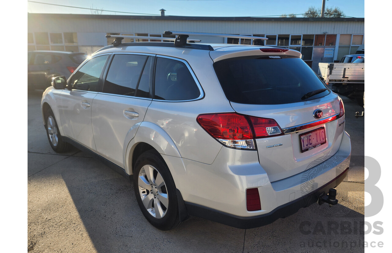 10/2012 Subaru Outback 2.5i MY12 4d Wagon White 2.5L
