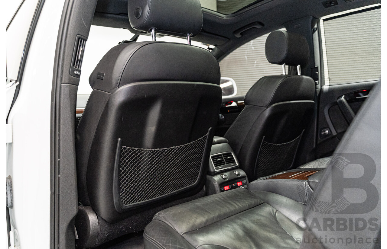 11/2010 Audi Q7 4.2 TDI S-Line Quattro (AWD) MY10 4d Wagon Ibis White Twin Turbo Diesel V8 4.1L - 7 Seater