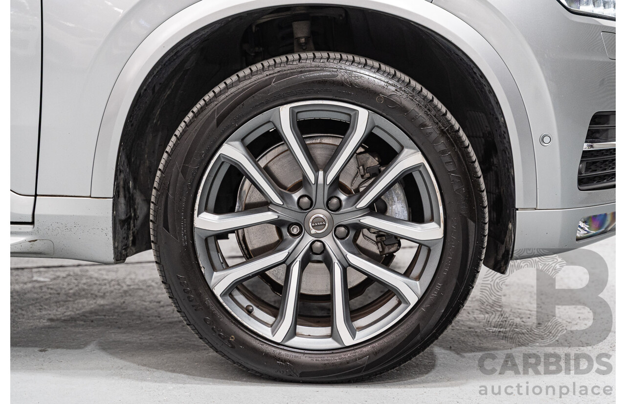 11/2016 Volvo XC90 D5 Momentum (AWD) 256 MY17 4d Wagon Electric Silver Metallic Twin Turbo Diesel 2.0L - 7 Seater