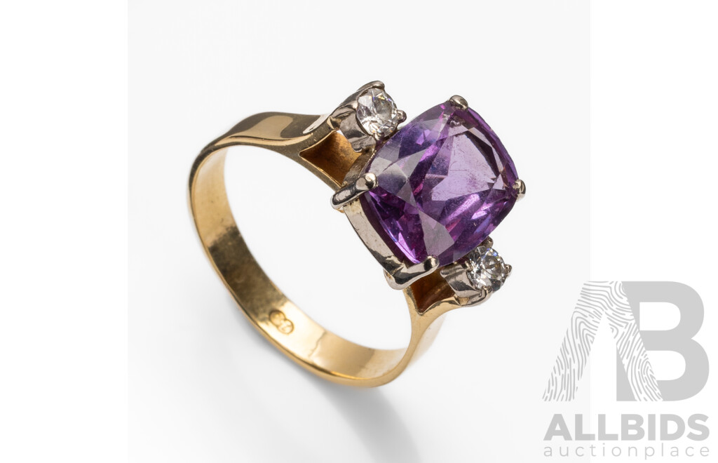 Handmade 18ct Yellow Gold Created Sapphire & Cubic Zirconia Trilogy Ring with Valuation - Size N