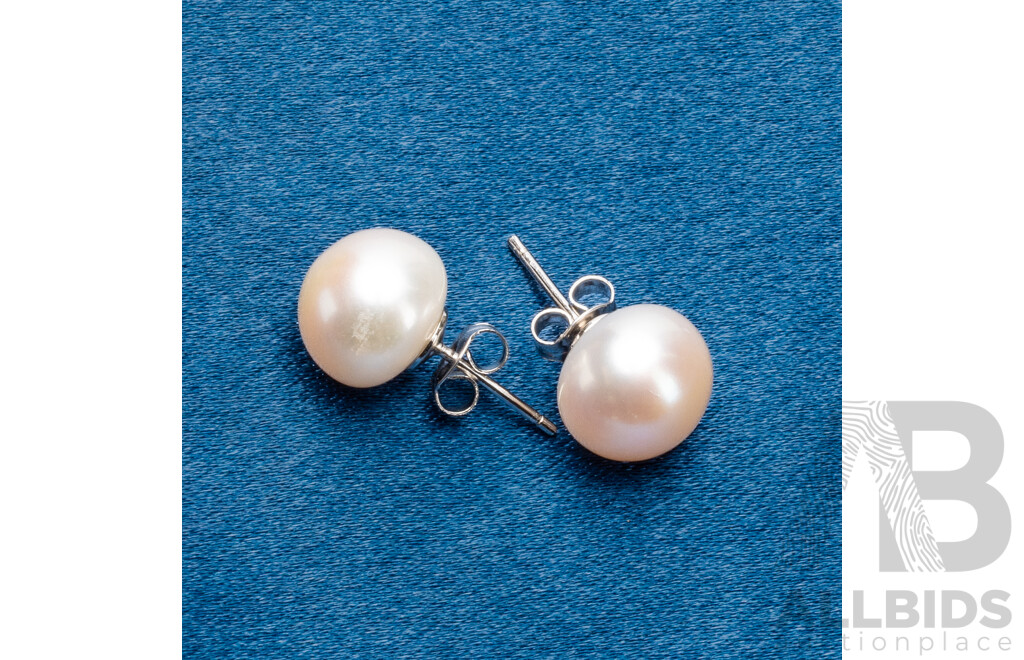 Pair of 925 Sterling Silver & Pale Pink Cultured Pearl Stud Earrings
