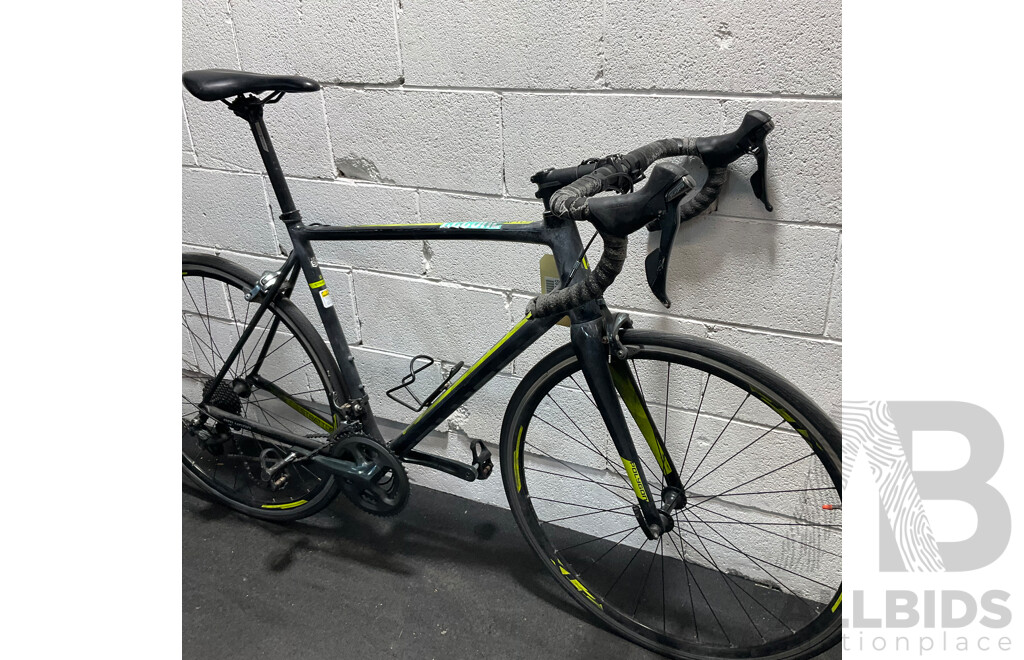 POLYGON Srattos Road Bike