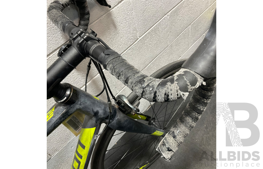 POLYGON Srattos Road Bike