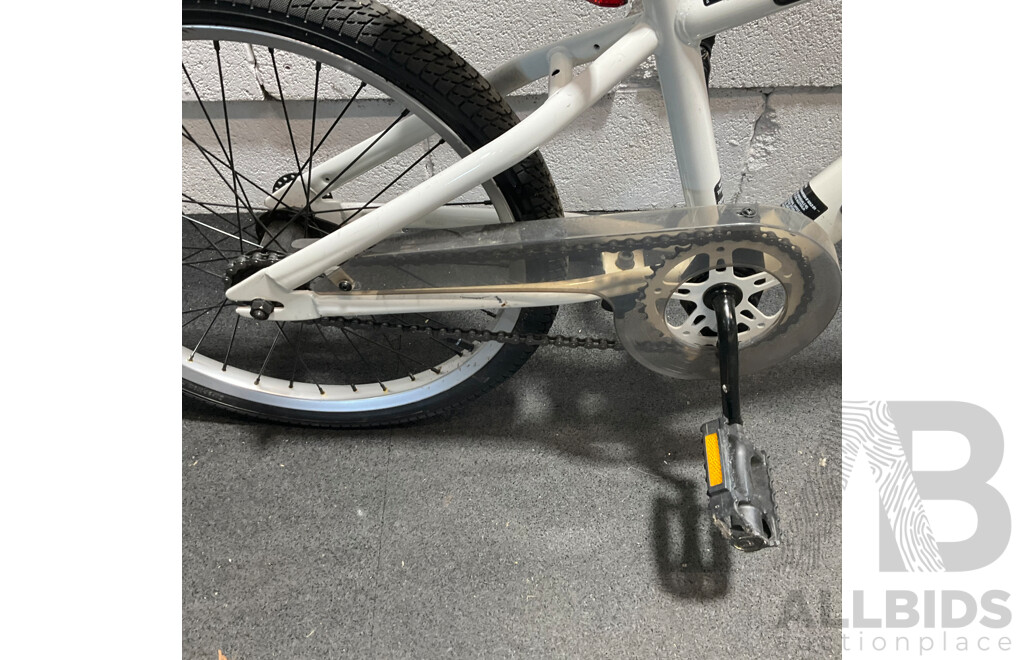 ANKO Light Up Kids Bike