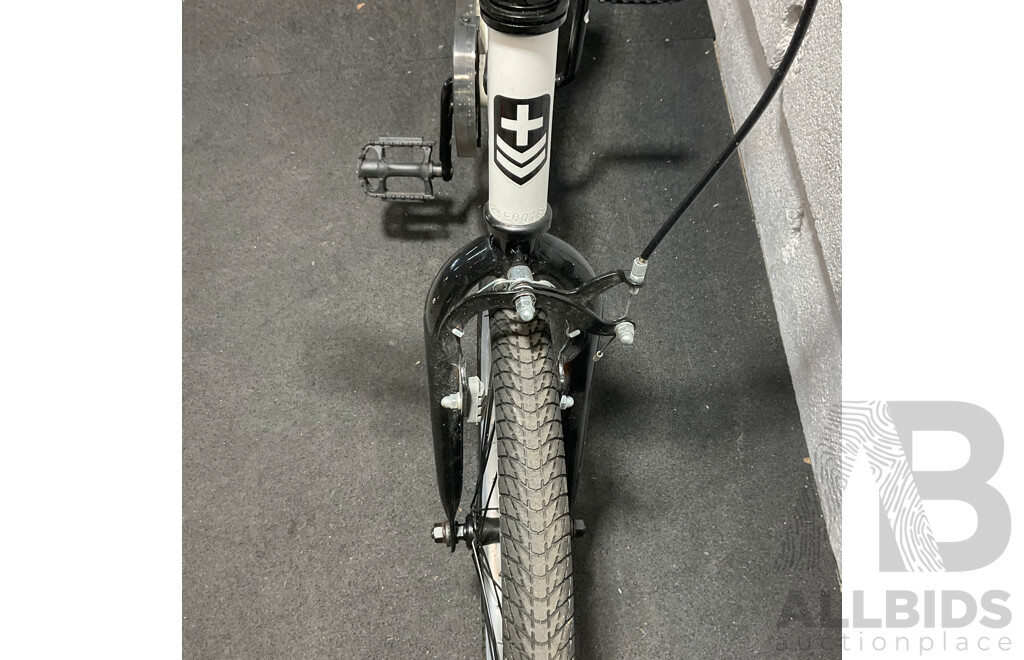 ANKO Light Up Kids Bike