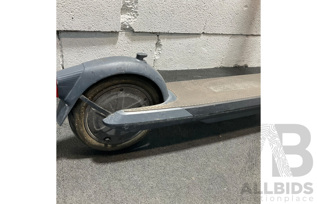 SEGWAY Ninebot E2 Pro Electric Scooter