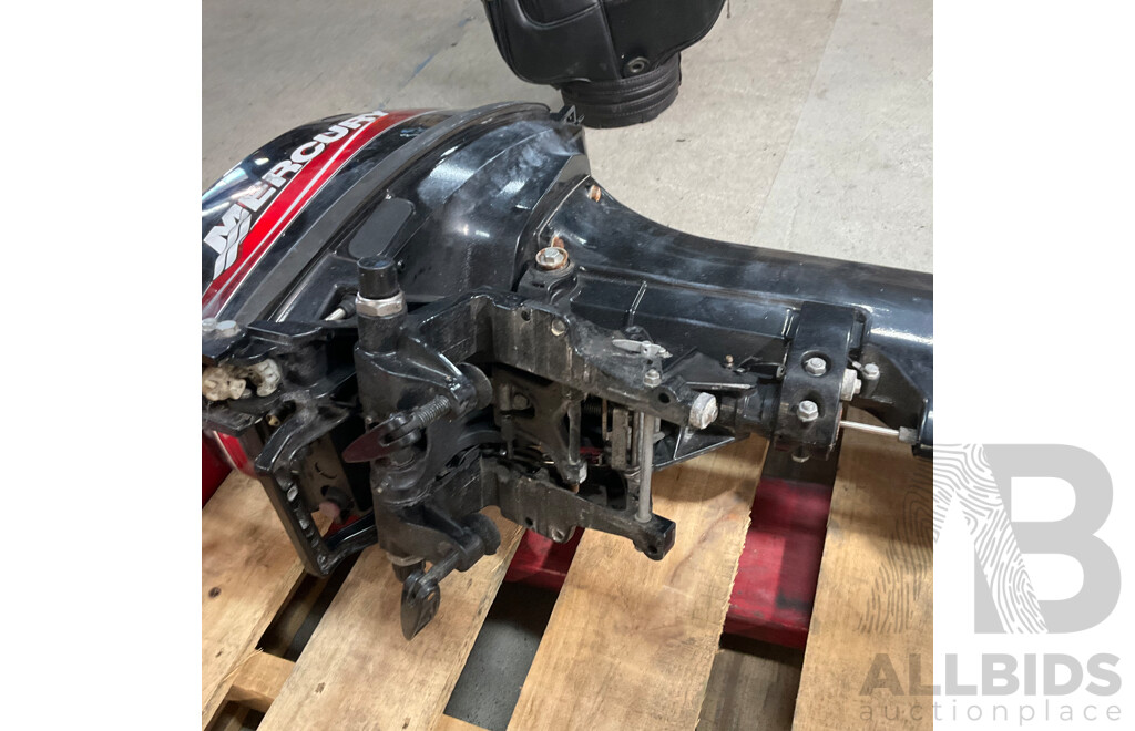 MERCURY 15 Hp 2-Stroke Outboard Motor
