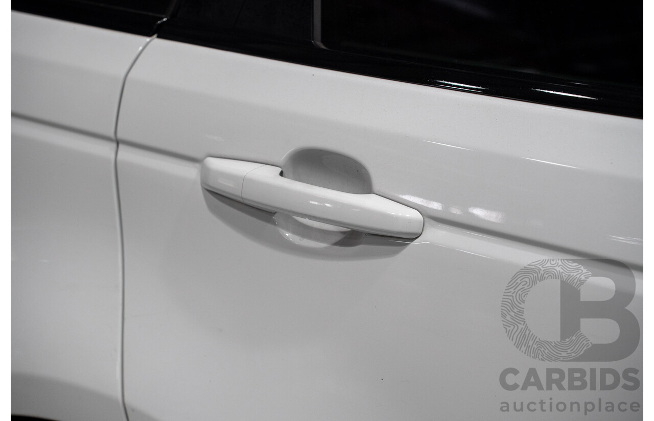 01/2015 Land Rover Range Rover Sport TDV6 SE (AWD) L494 MY15 4d Wagon Fuji White Twin Turbo Diesel 3.0L