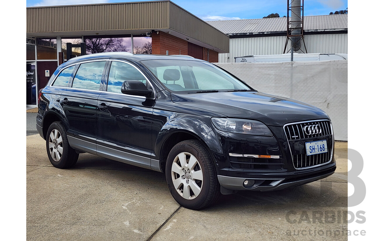 01/2012 Audi Q7 3.0 TDI Quattro MY12 4d Wagon Black 3.0L