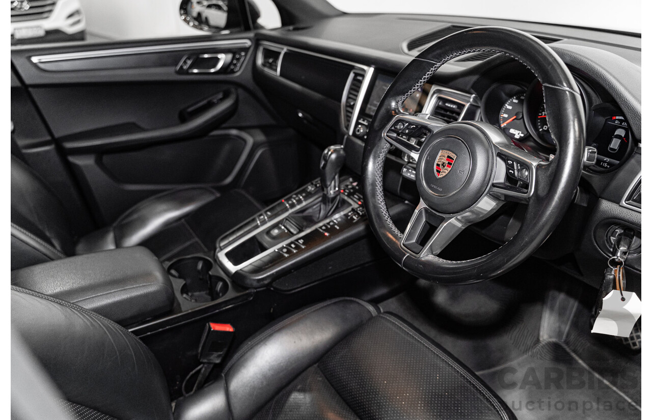 8/2018 Porsche Macan (AWD) 95B MY18 4d Wagon Mahogany Metallic Turbo 2.0L