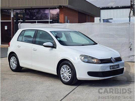 10/2010 Volkswagen Golf 77 TSI 1K MY11 5d Hatchback White 1.2L