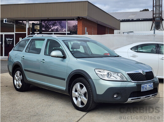 10/2009 Skoda Octavia Scout 1Z 4d Wagon Green 2.0L
