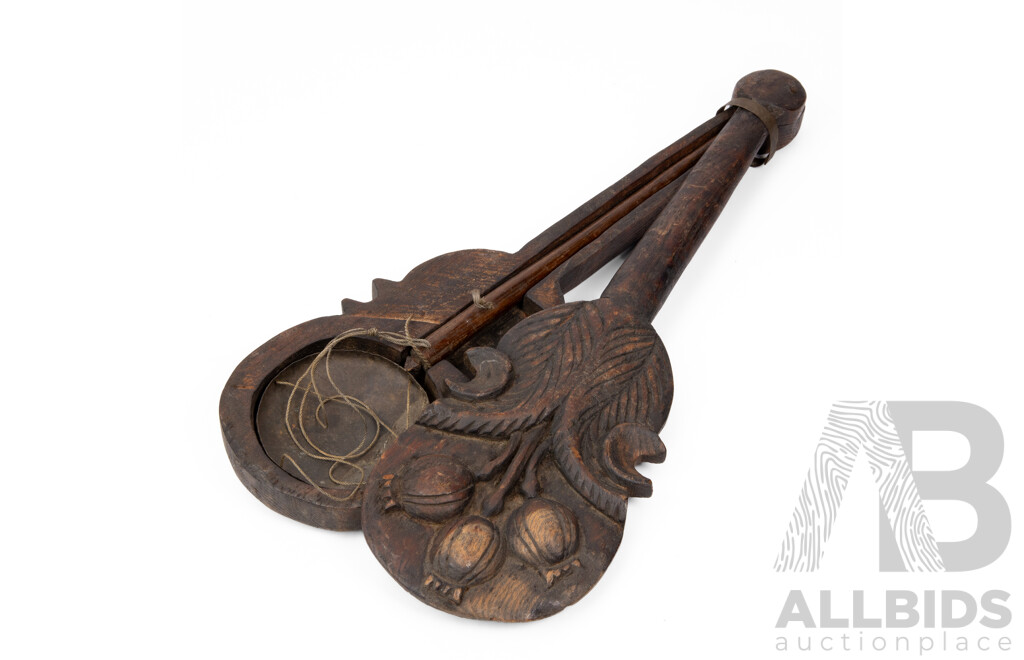 Wonderful Hand Carved Chinese Dotchin [Opium Scales], Antique Rosewood with Cooper, Wood & String Scales Within, 37L cm