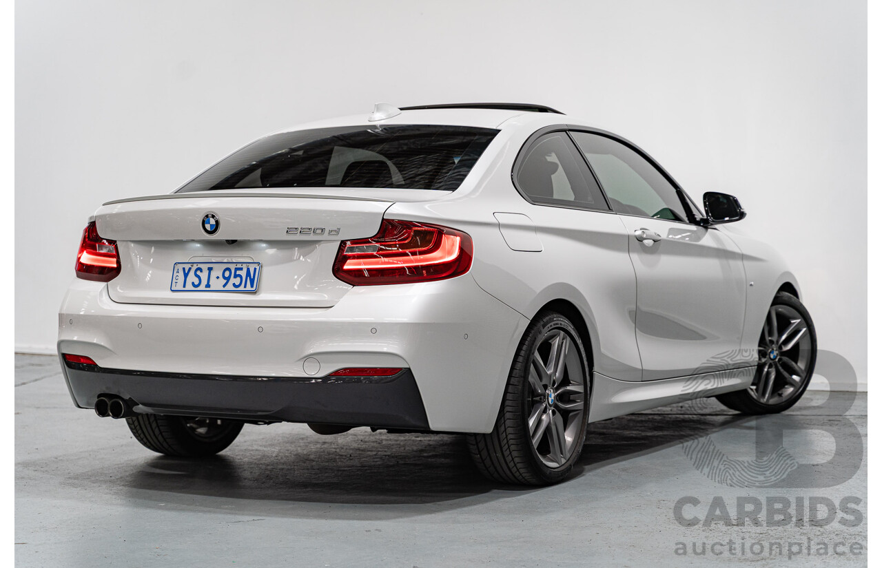 7/2016 BMW 220d M Sport F22 MY16 2d Coupe Mineral White Metallic Turbo 2.0L