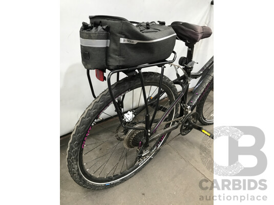 Giant Tempt 24 Speed Mountain Bike