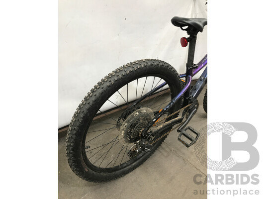 Trek Marlin 8 Speed Mountain Bike