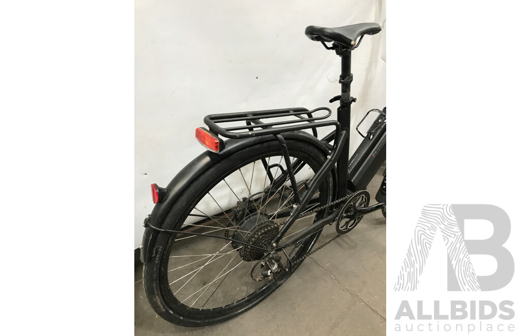 NCM 8 Speed Electric Bike