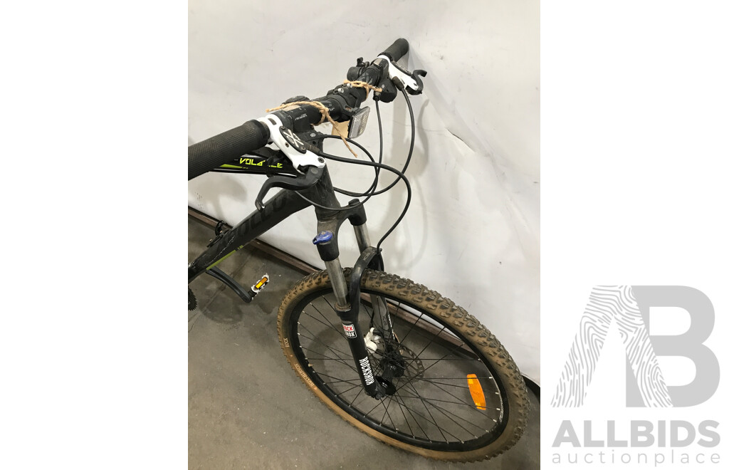 Apollo Volatile 27 Speed Mountain Bike