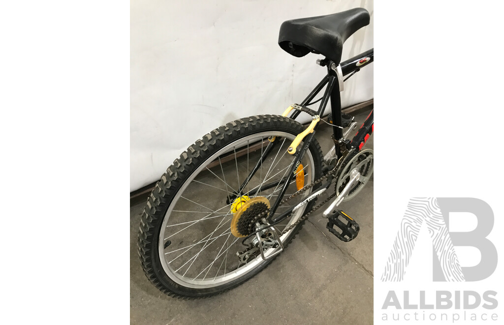 Magna Alpine Eagle 21 Speed Mountain Bike